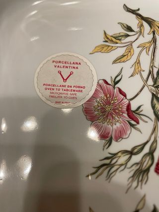 Porcellana da forno con rose