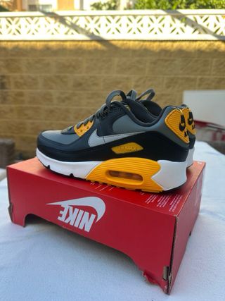 Nike Air Max 90 GS Talla 37.5
