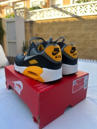 Nike Air Max 90 GS Talla 37.5