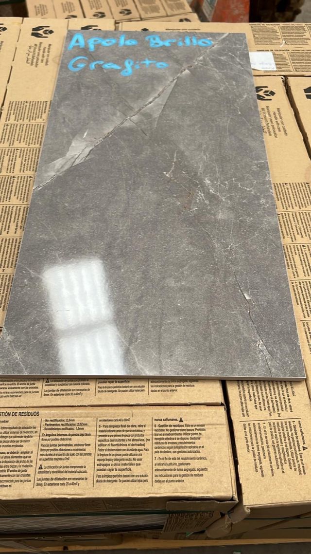 Lote de azulejo rectificado Apolo Grafito Brillo