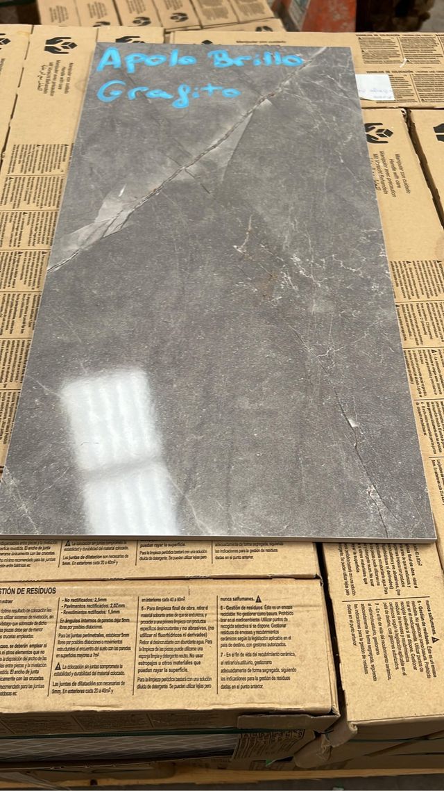 Lote de azulejo rectificado Apolo Grafito Brillo