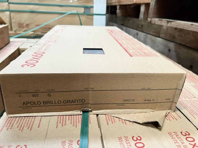 Lote de azulejo rectificado Apolo Grafito Brillo