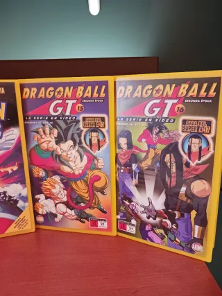 VHS Dragon Ball GT y Pokémon 4 películas en total