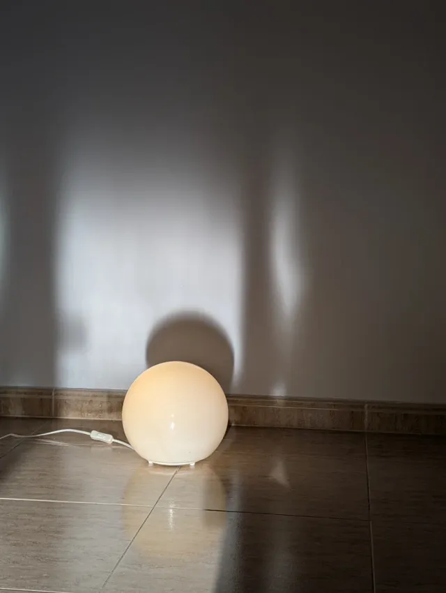 Lámpara de mesa esférica de vidrio 25 CM