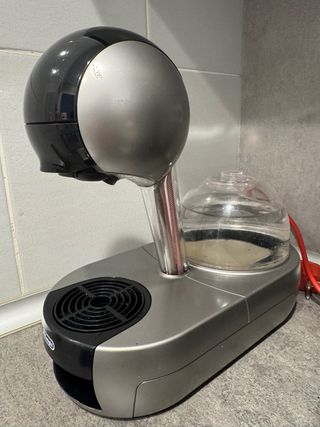 Cafetera Dolce Gusto DeLonghi