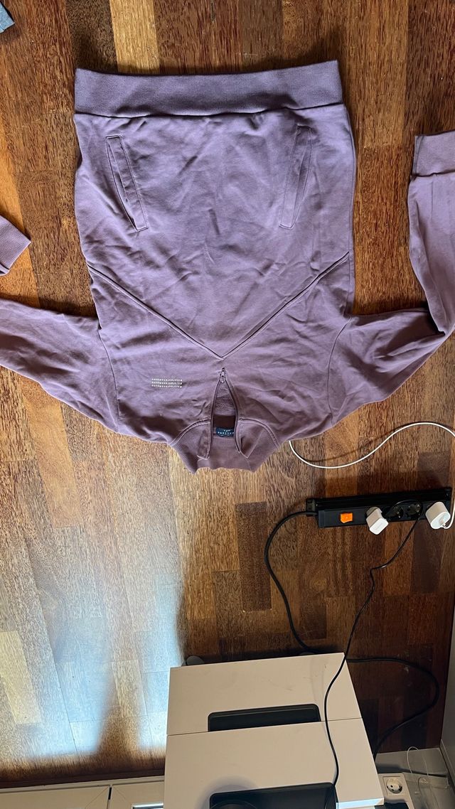 Jersey Scalpers cuello alto morado