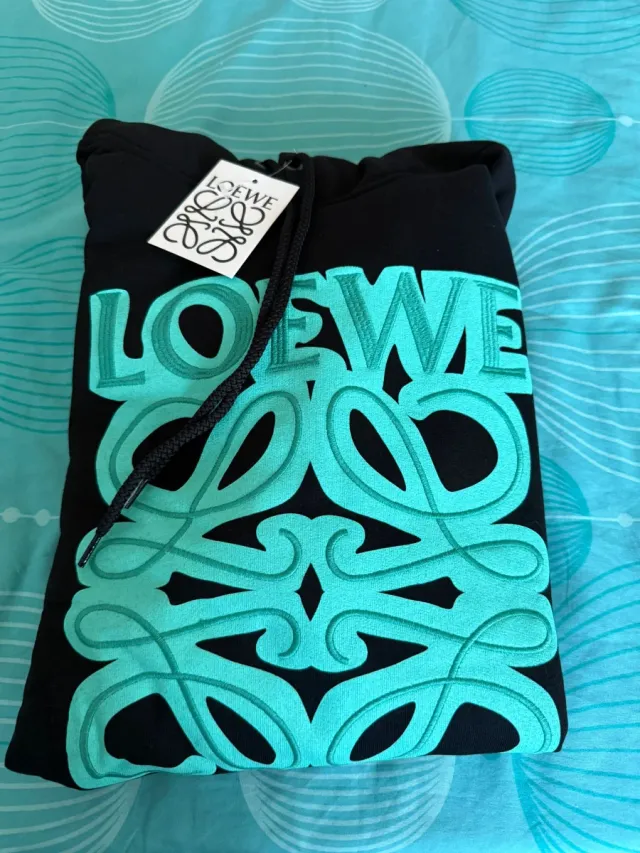 Sudadera Loewe Negra y Turquesa