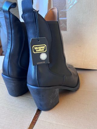 Botas Chelsea Piel Negra Tacón núm 39 y 41