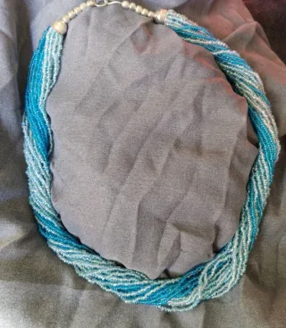 Collana girocollo perline blu e turchesi