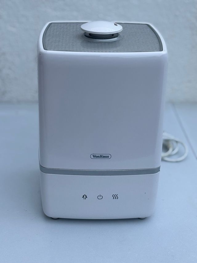 Humidificador VonHaus Blanco y Gris