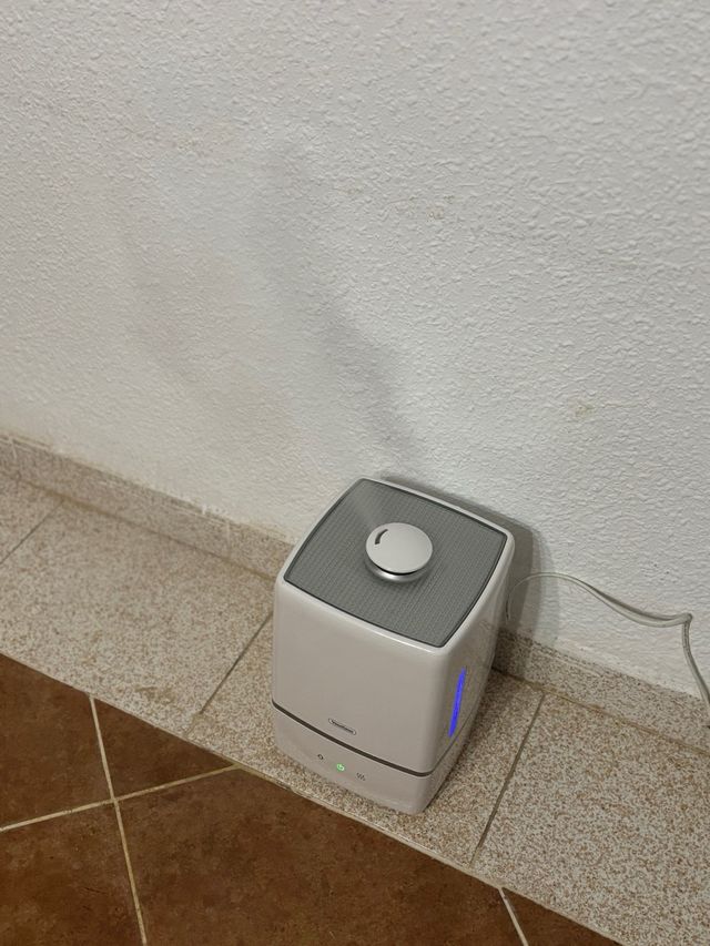 Humidificador VonHaus Blanco y Gris