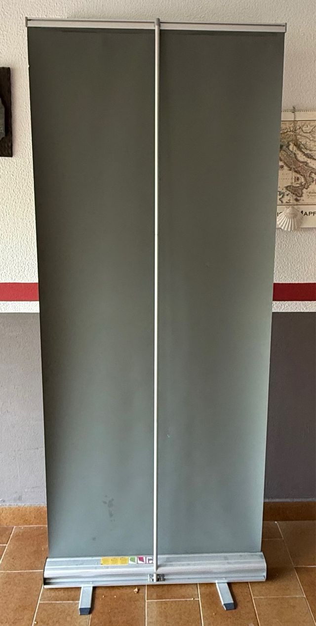 Estructura Roll-Up Publicitario 200x85cm