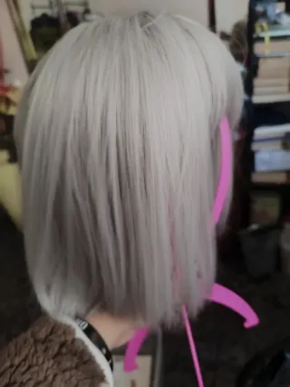 Peluca blanca estilo bob