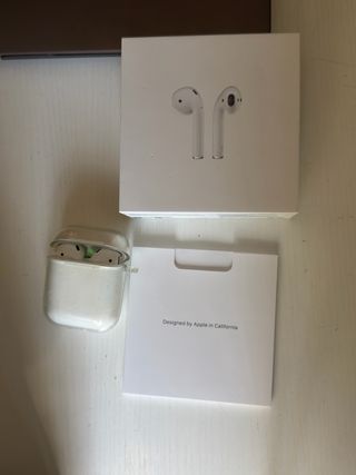 AirPods 2ª Gen Blancos