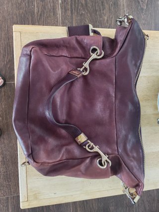 Bolso Piel Morado Jimmy Choo. Color Vino