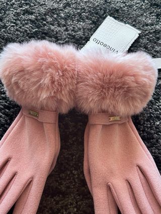Guantes Vincetto rosas con pelo a estrenar.