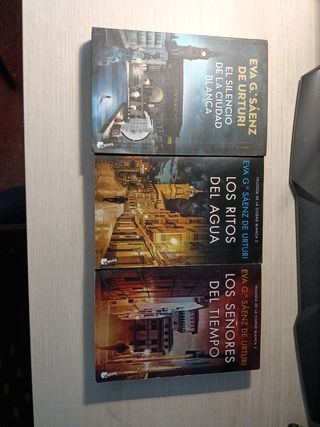 El silencio de la ciudad blanca (TRILOGÍA)