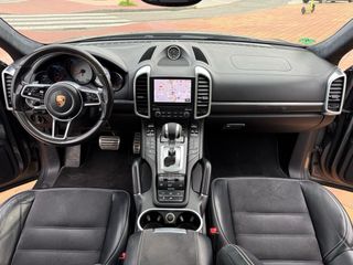 Porsche Cayenne 2017