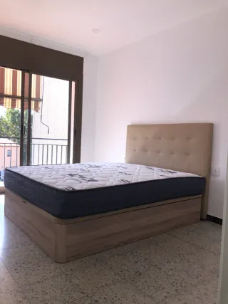 Divano letto pieghevole in legno con 4 angoli arrotondati in legno massello da 3 cm con copertura rinforzata, apertura frontale e laterale, materassi in memory foam e molle da 25 cm e 30 cm di spessore, alta qualità.