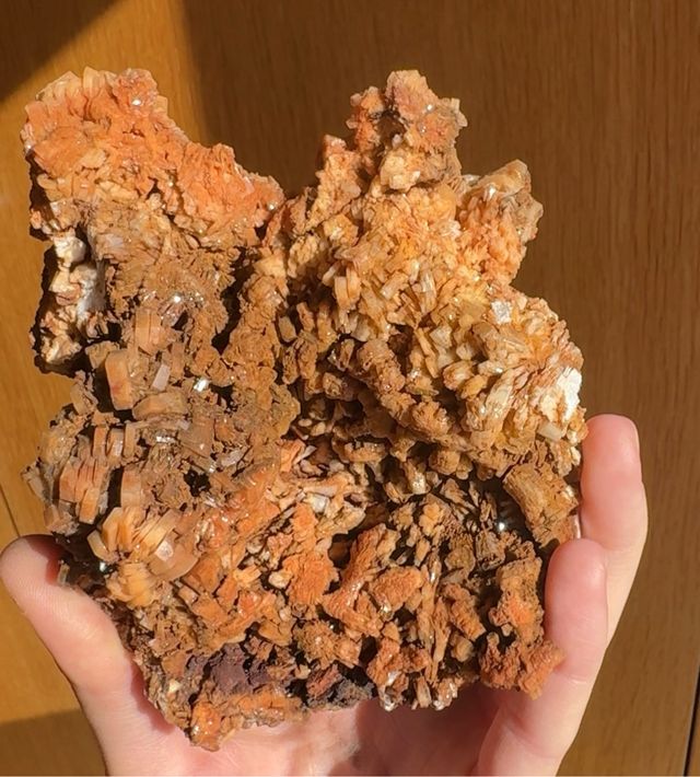 Barita naranja mineral