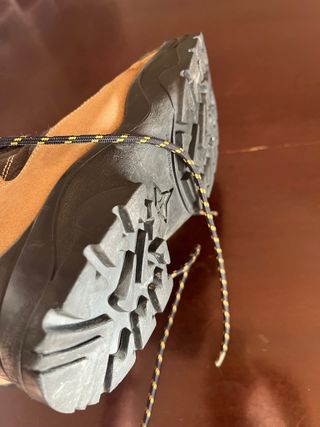 Botas de senderismo Asolo beige y marrón