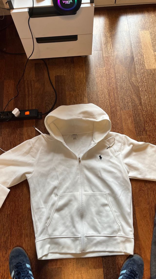 Sudadera Polo Ralph Lauren con capucha blanca