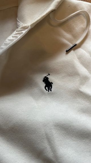 Sudadera Polo Ralph Lauren con capucha blanca
