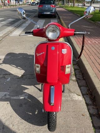 Vespa 125 FL Roja