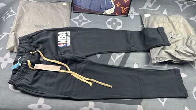 Pantalones NBA Essentials Negros