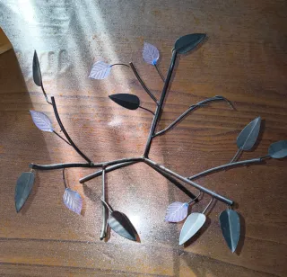 Centrotavola in vetro e ferro decorato