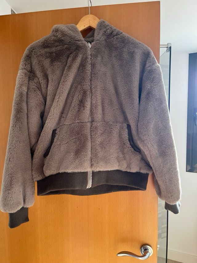 Cazadora pelito gris talla L