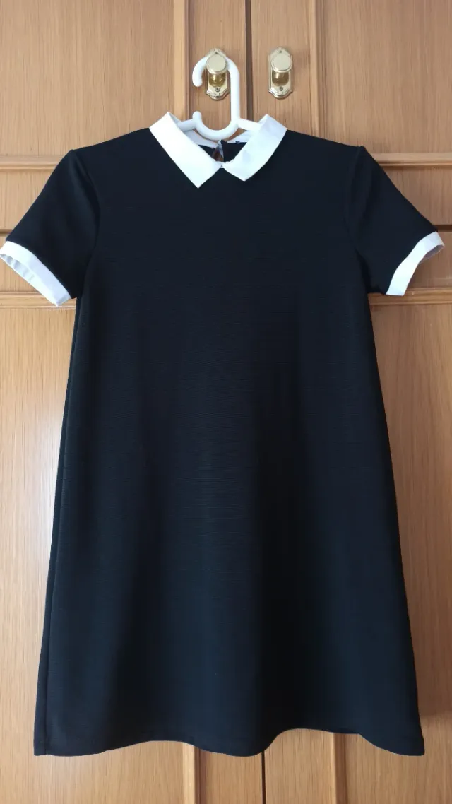 Vestido negro Zara
