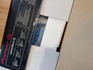 Caja original Pioneer XDJ-RX2