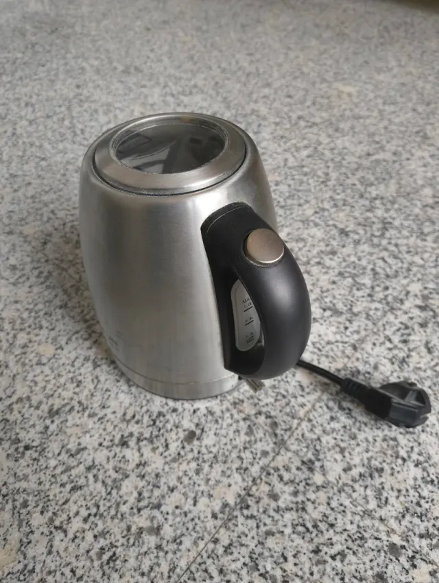 Hervidor Taurus Acero Inoxidable 1L.