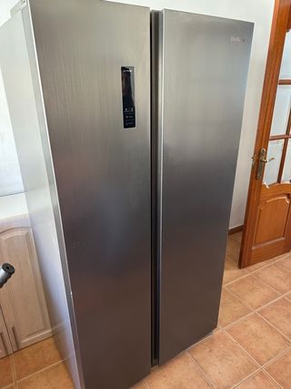 Nevera Americana Corberó