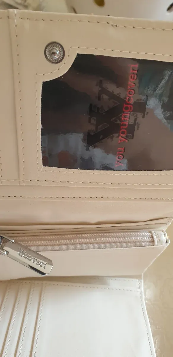 Portafoglio Ycoveri donna beige e rosa