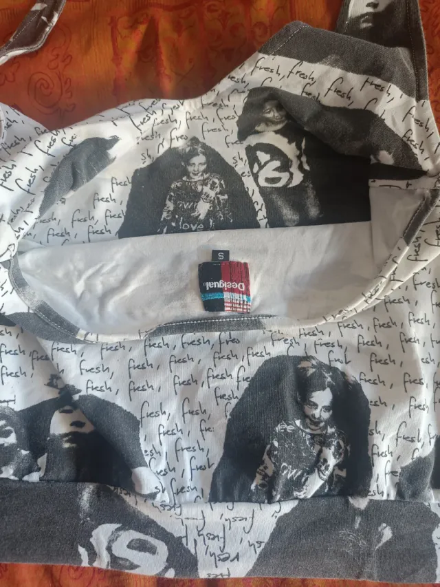 Camiseta Desigual Talla S Estampada