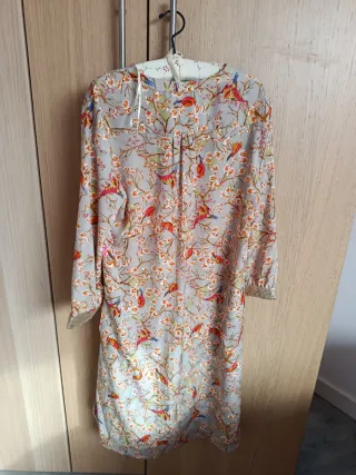 Vestido estampado pájaros talla S