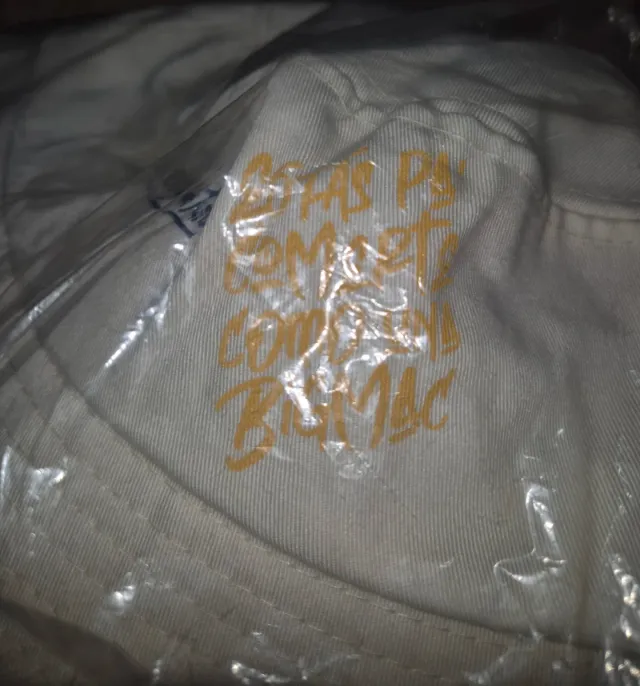 Sombrero McDonald's Manuel Turizo