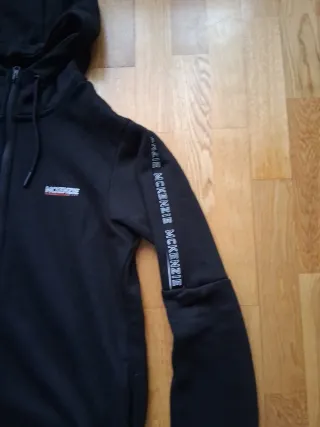 Sudadera McKenzie Negra con Cremallera