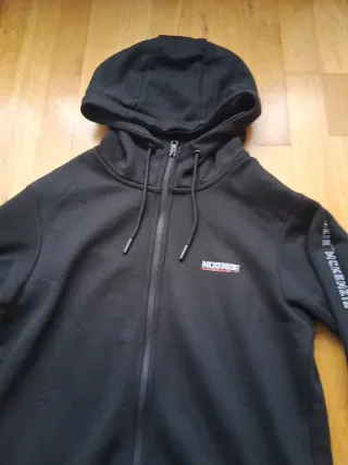 Sudadera McKenzie Negra con Cremallera