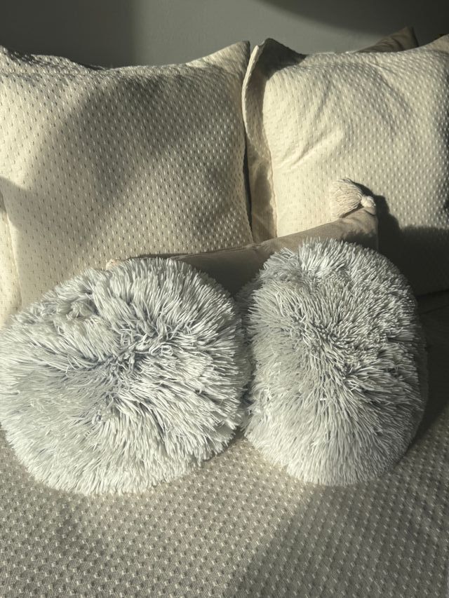 Pack 2 Cojines Redondos Pelo Gris