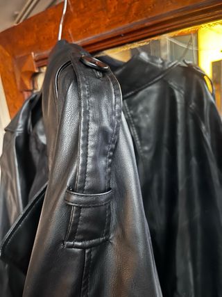 Gabardina larga Zara negra