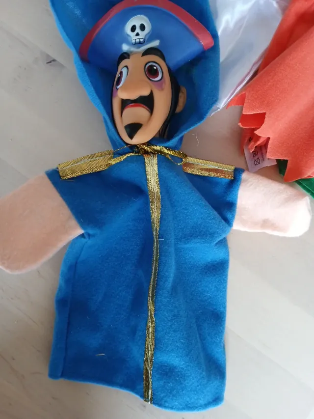 Kit marionetas mano Disney