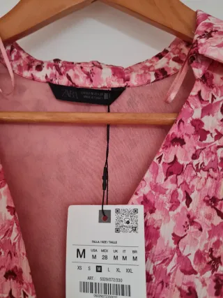 Vestido Zara floral rosa