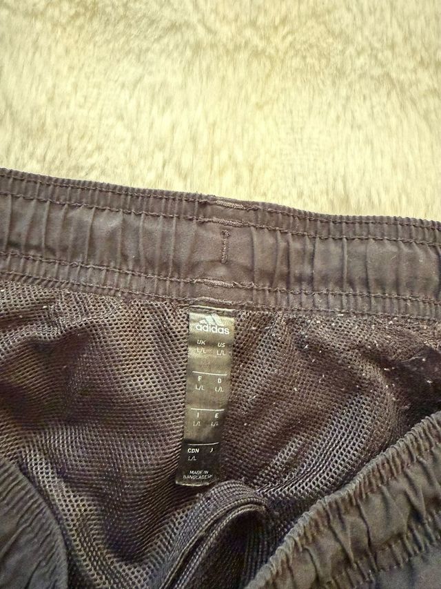 Pantaloni Adidas neri con bande laterali