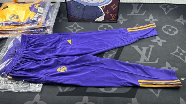 Chandal Adidas Morado y Amarillo