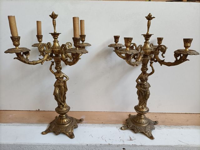 Candelabro de bronce Unidad 75€ los dos 130€
