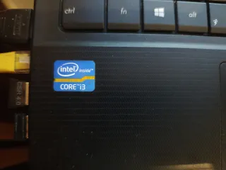 Ordenador ASUS negro/gris COREi3