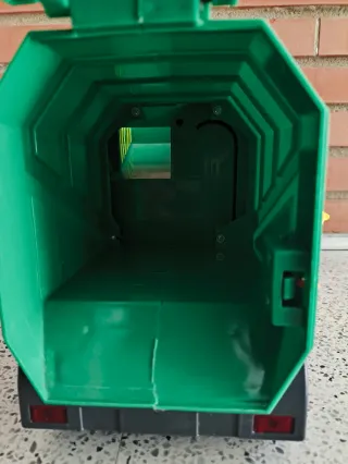 Camión de basura de juguete verde